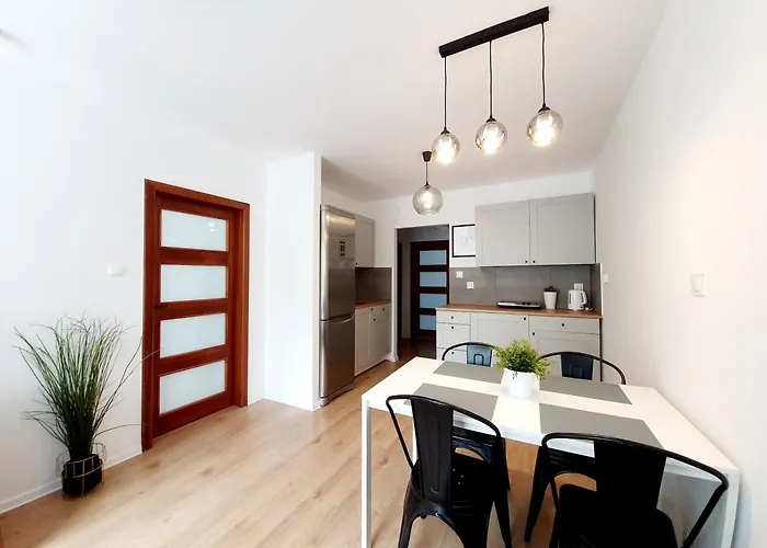 Mieszkanie Blisko Plazy & Parking Apartamento *